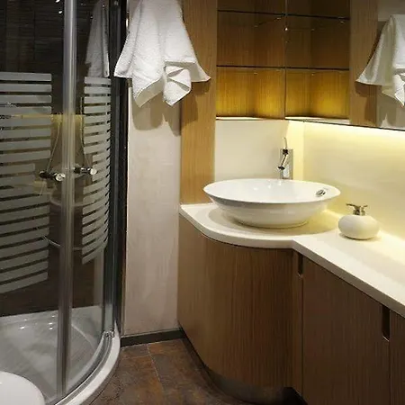 Deris Bosphorus Apartment Istanbul