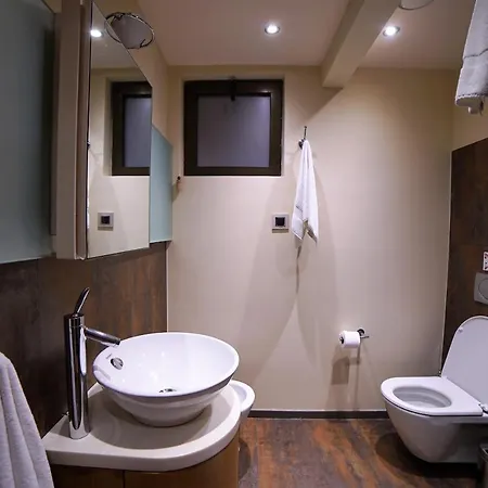 Deris Bosphorus Apartment