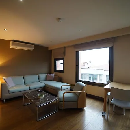 Deris Bosphorus Apartment