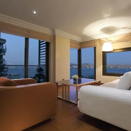 Deris Bosphorus Istanbul